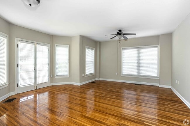 Photo - Frederick Building