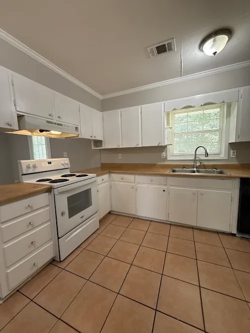 Photo - 2358 Oak Ave