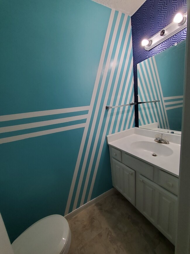 medio baño - 12400 Brookglade Cir
