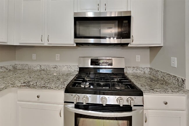 Photo - 18203 Campbellford Dr