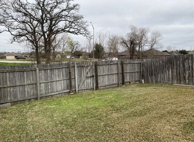 Photo - 947 Willow Pond St Unit 947