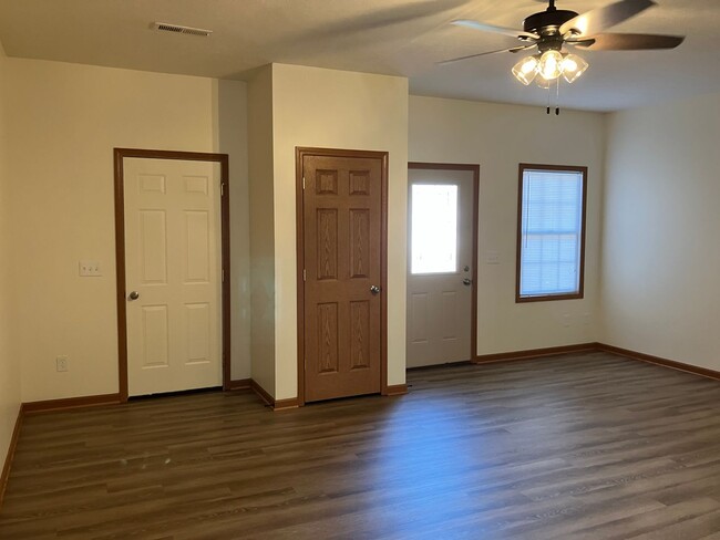 Photo - 1011 Laurel Tree Ct Unit 1011-C Laurel Tree Ct