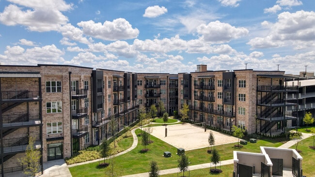 Photo - Wallis & Baker