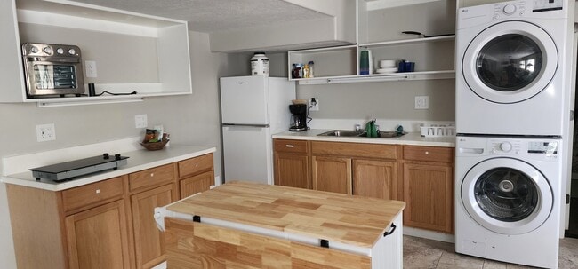 Photo - 33 W 1600 S St