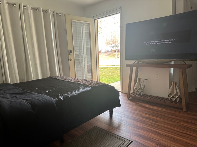 Photo - 8403 Pamela Way