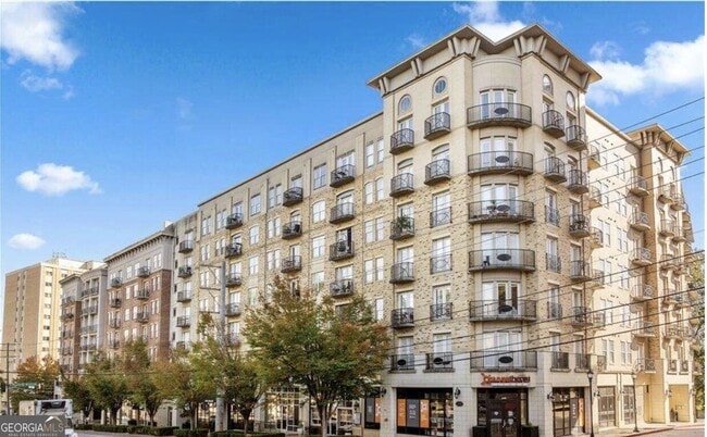 Building Photo - 2277/2255 Peachtree Rd NE Unit 525