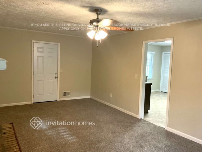 Photo - 404 Seneca Ct