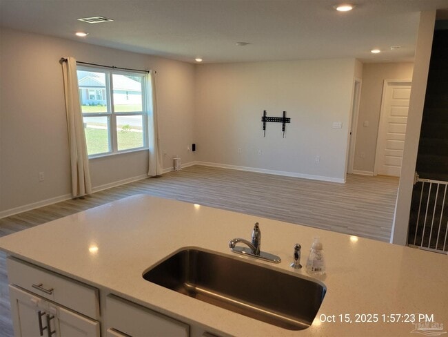 Photo - 441 Scarborough St