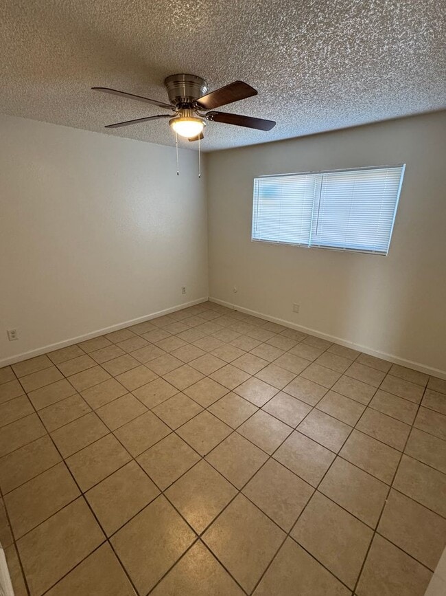 Photo - 4321 Palmacia Dr Unit C