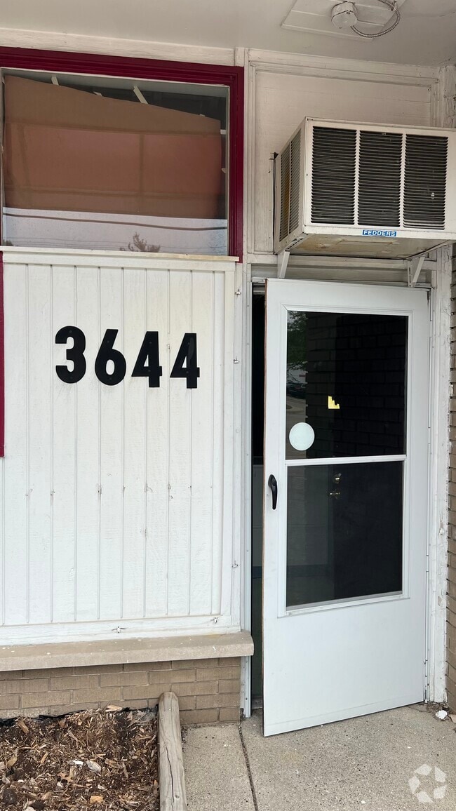 Building Photo - 3646 E 9 Mile Rd Rental