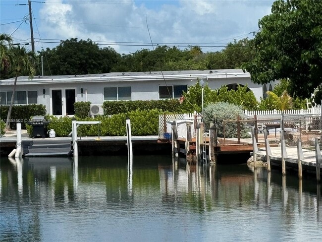 Building Photo - 1301 Grouper Dr Rental