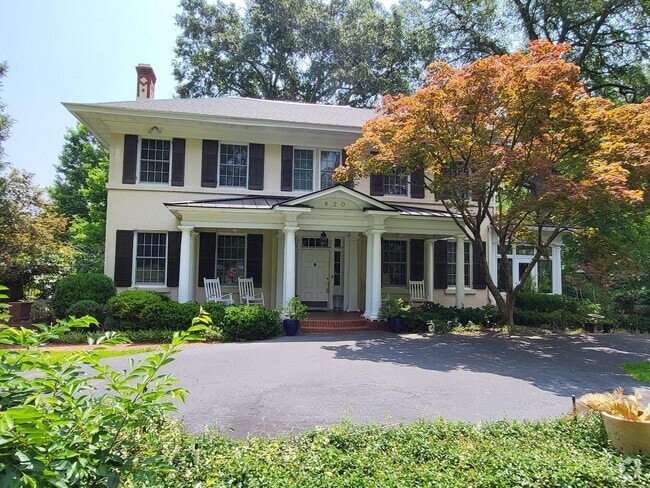 Building Photo - 820 Fleming Ave Rental