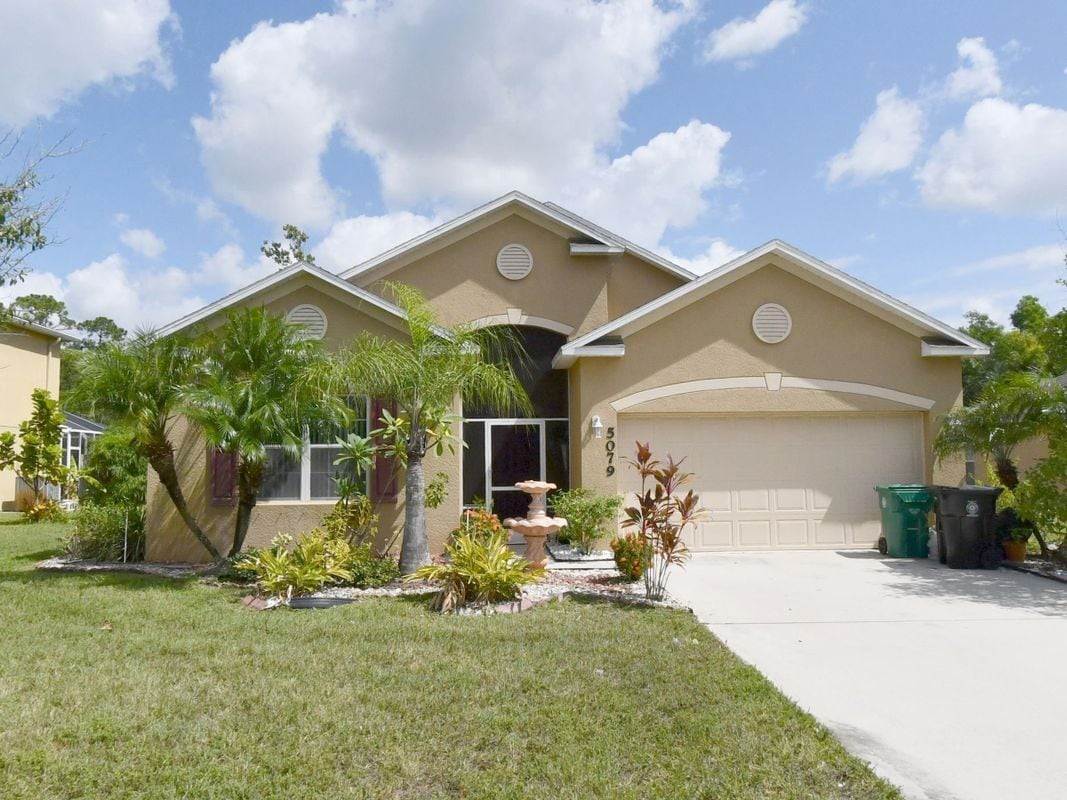 Photo - 5079 NW Fiddle Leaf Ct