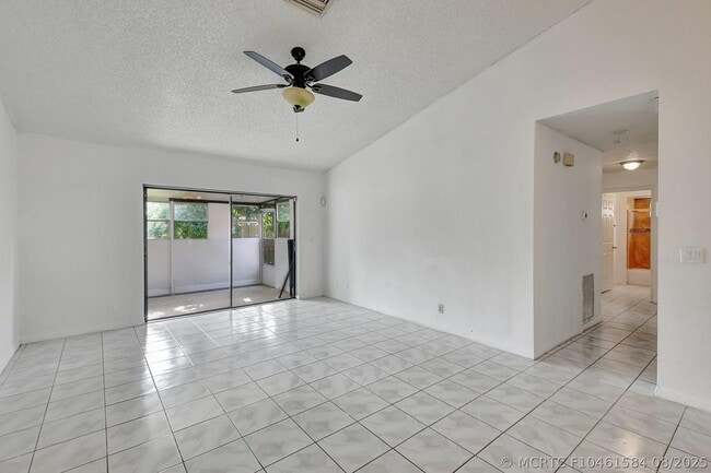 5105 Arbor Glen Cir
