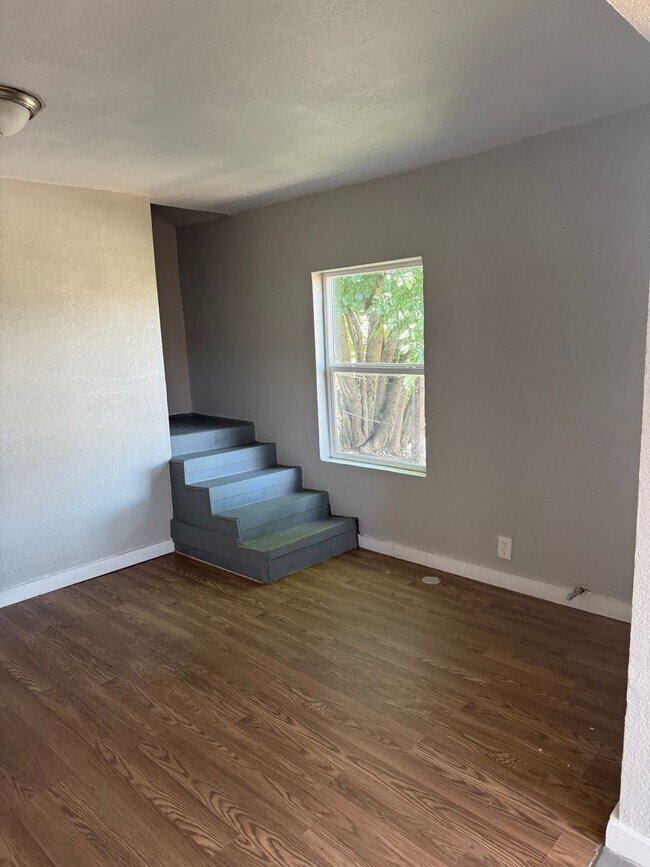Photo - Large 1-bedroom home with private patio! Unidad D