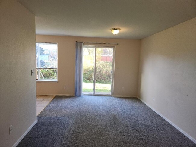 Photo - 4850 48th Loop Unit #A