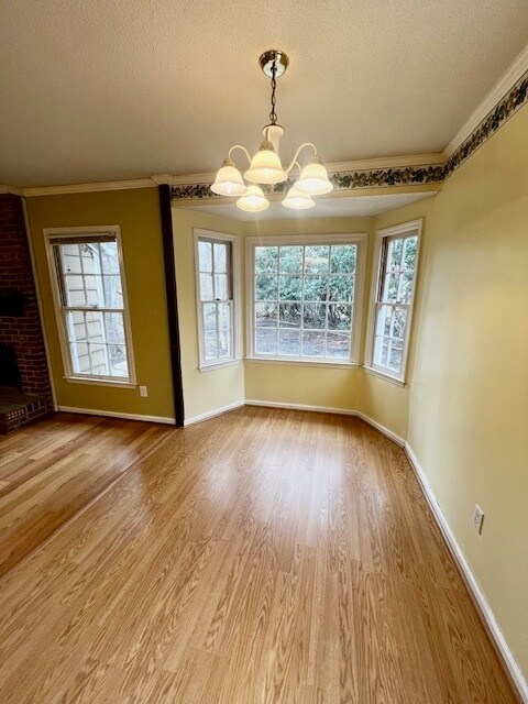 Photo - 325 Southampton Dr