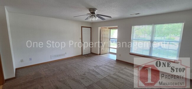 Photo - Beautiful 4 Bedroom 2 Bathroom in Grain Valley!