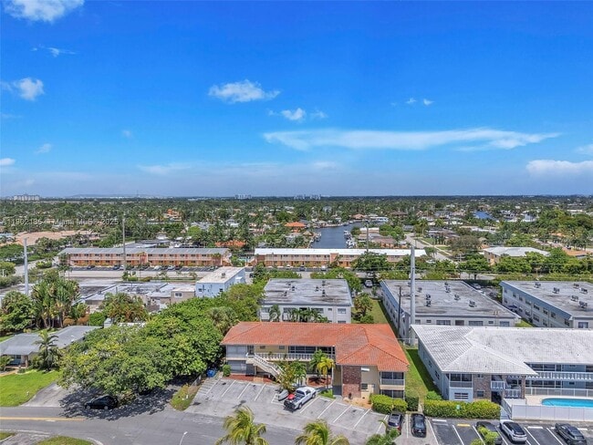 Photo - 2101 NE 68th St