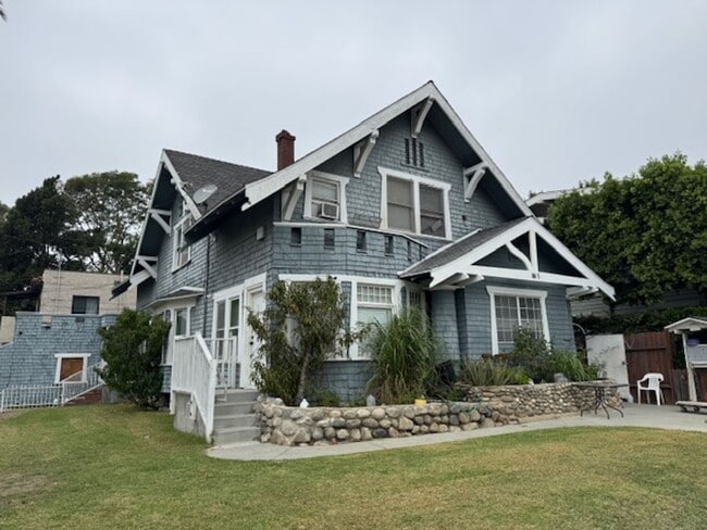 Photo - 501 W 8th St Unit 501-A