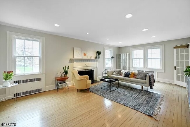 Photo - 53 Meadowbrook Rd