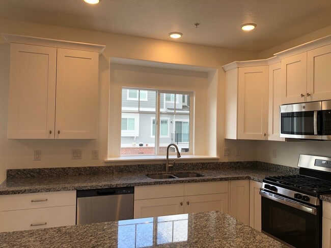 4217 W Scofield Park Ct