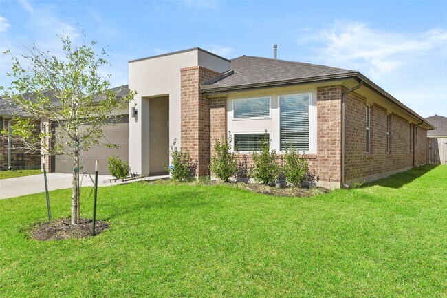 Photo - 7915 Murciana Dr