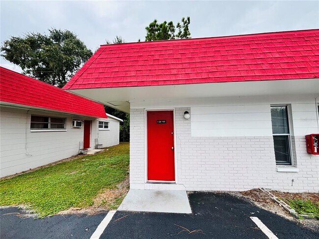 Photo - 1310 Lexington Ct