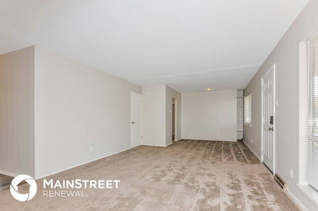 Photo - 21 Oakwood Dr