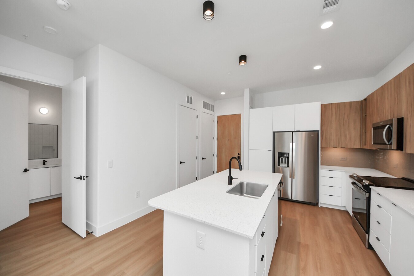 Photo - 2810 Riverby Rd Unidad 225