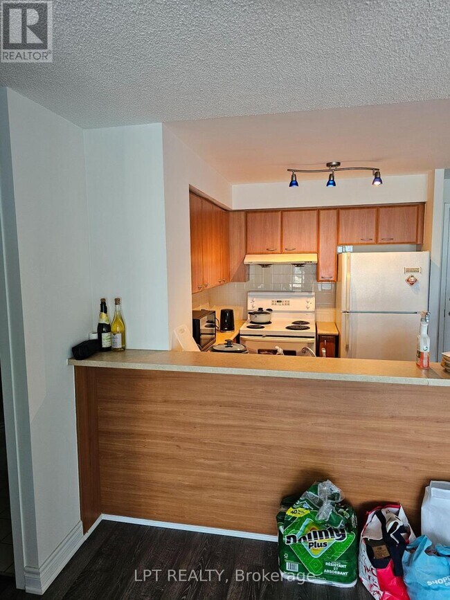 Photo - 38 Lee Centre Dr Unit 2107
