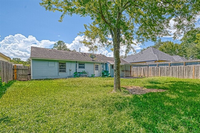 Photo - 4821 Alvin St