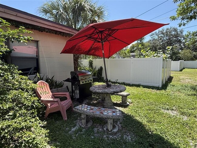 Photo - 1020 Queen St N Unidad 1020A