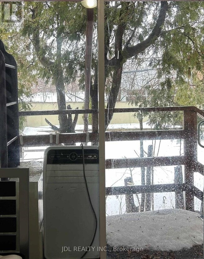 Photo - 47 Crosland Dr