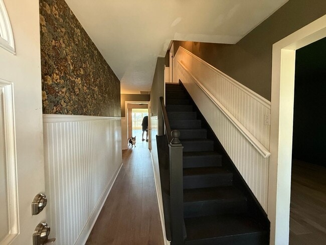 Photo - 140 E 58th St