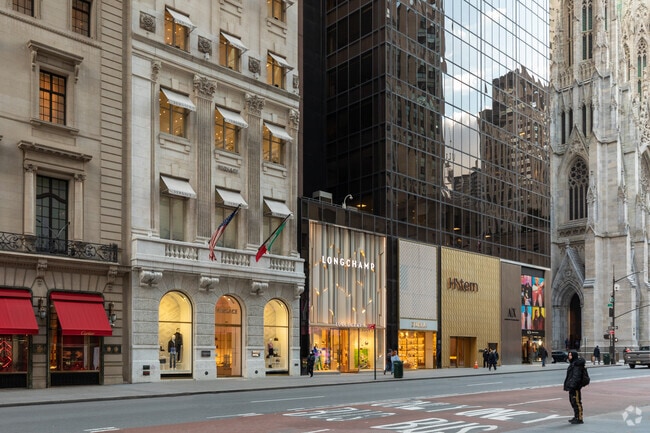 Photo - Olympic Tower