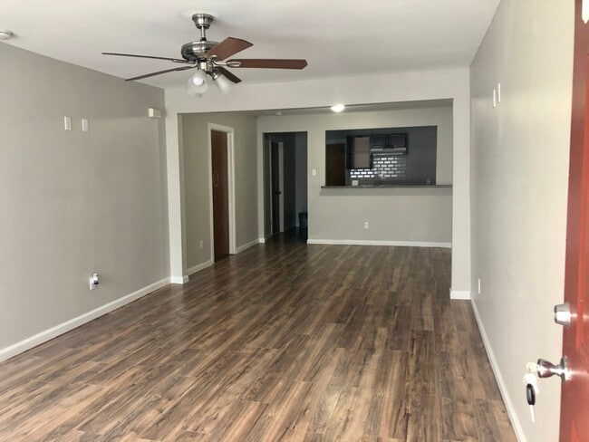 Photo - 6734 New York St