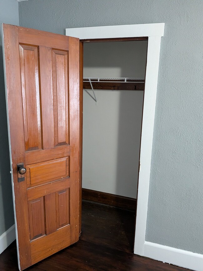 Photo - 214-214 S Front St Unit 212 S Front - Apt B