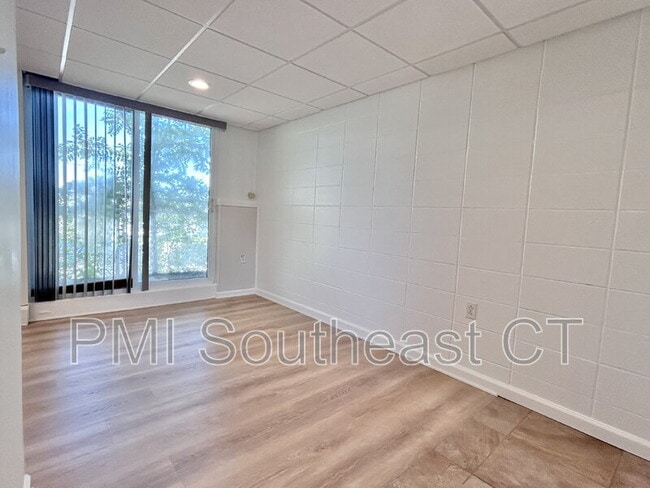 14 Hamilton Ave Unit 3