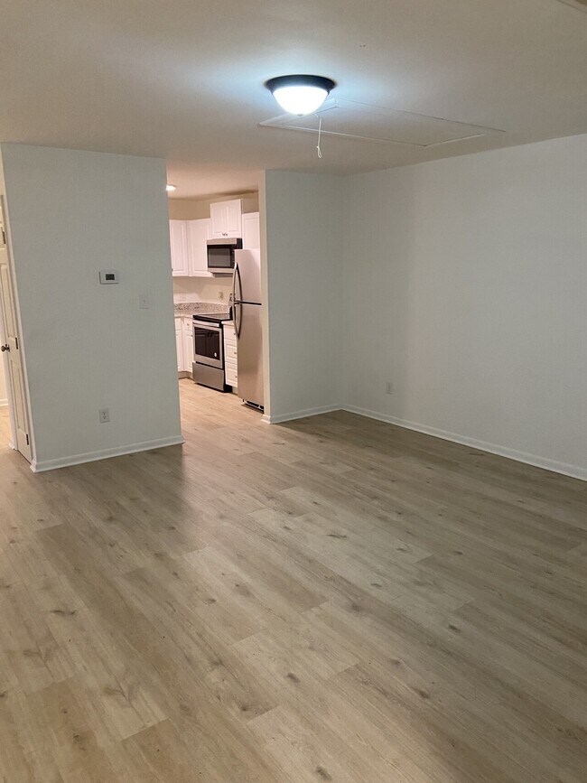 4012 Greenleaf Condo Unit B Condo for Rent in Raleigh, NC