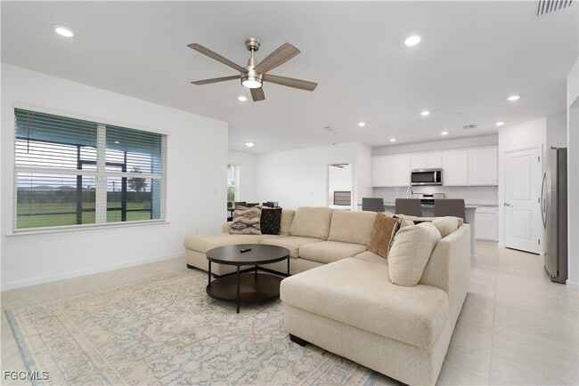 Photo - 42428 Cascade Dr