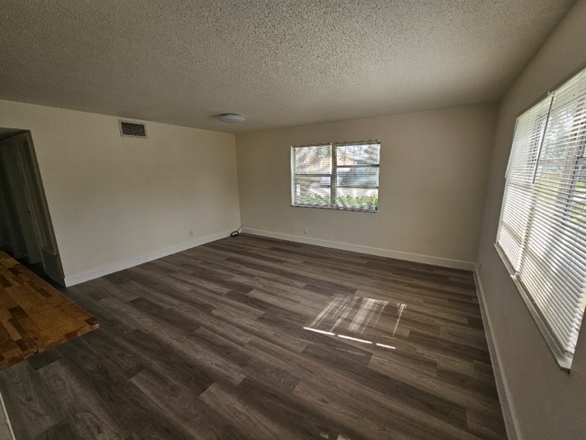 Photo - 236 SE 9th Ave
