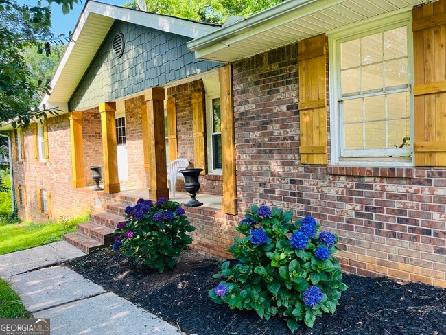 Building Photo - 2720 Princeton Ln