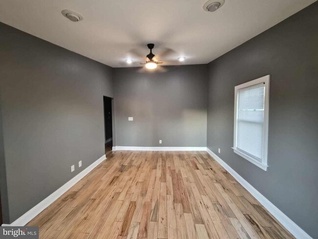 Photo - 17268 Larimer St