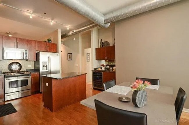 Photo - 700 N Larrabee St Unit 2013