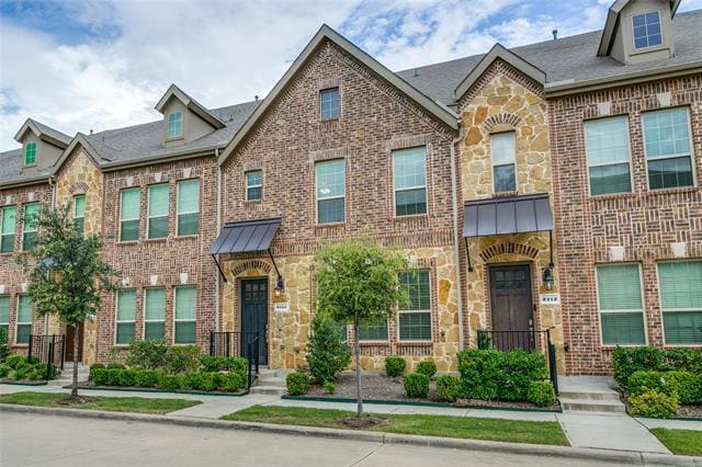 Photo - 2414 Klamath Dr Townhome