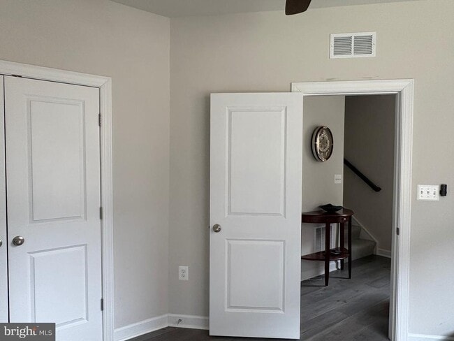 Photo - 7312 Mountaineer Dr