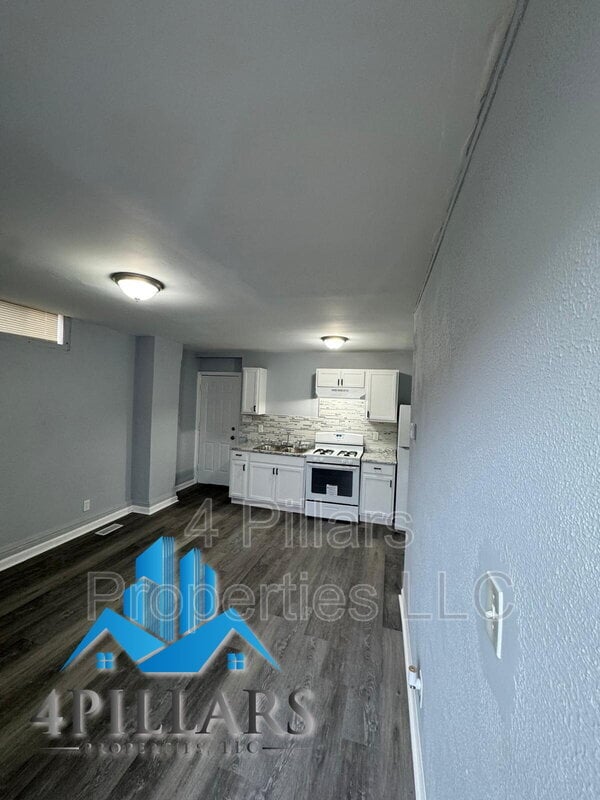 Photo - 3904 Deodar St Unit 1F