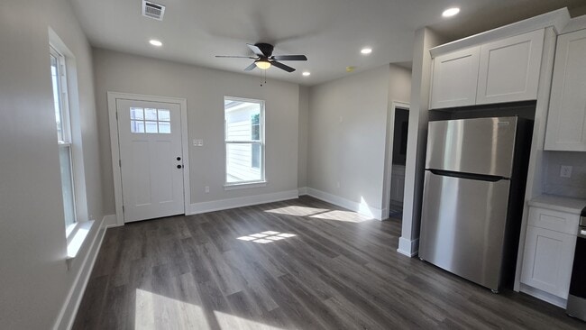 Photo - 3625 Park Blvd Unit 3625