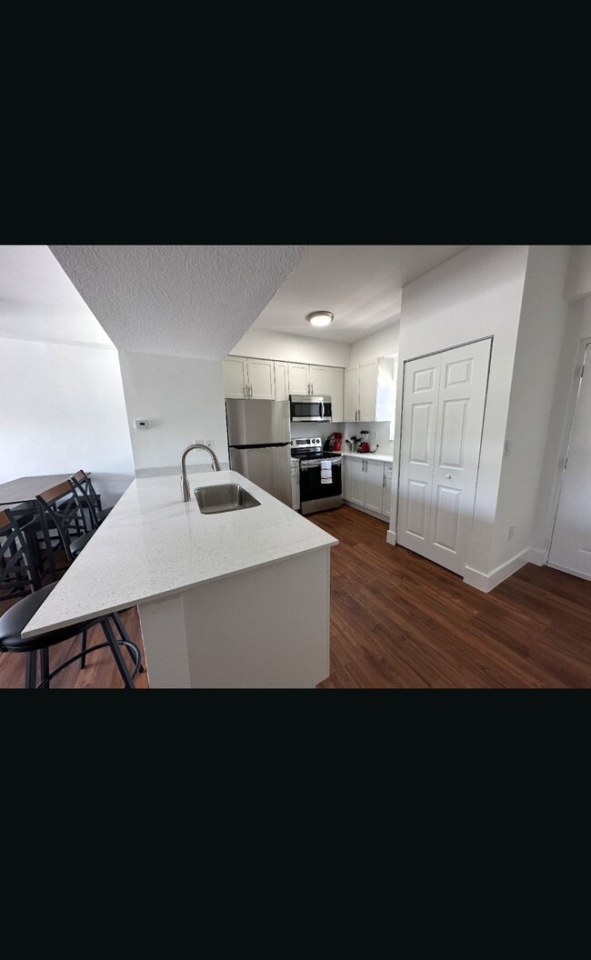 Photo - 1638 SW 3rd St Unit 303